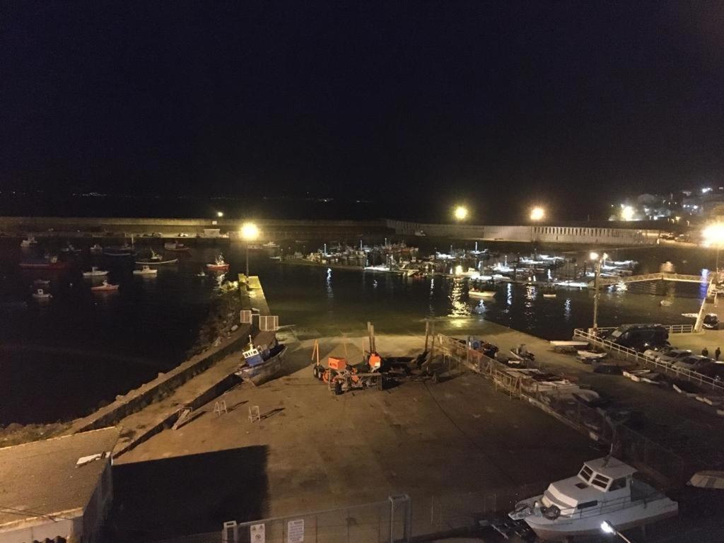 Apartamento Vista Al Puerto De Finisterre Εξωτερικό φωτογραφία